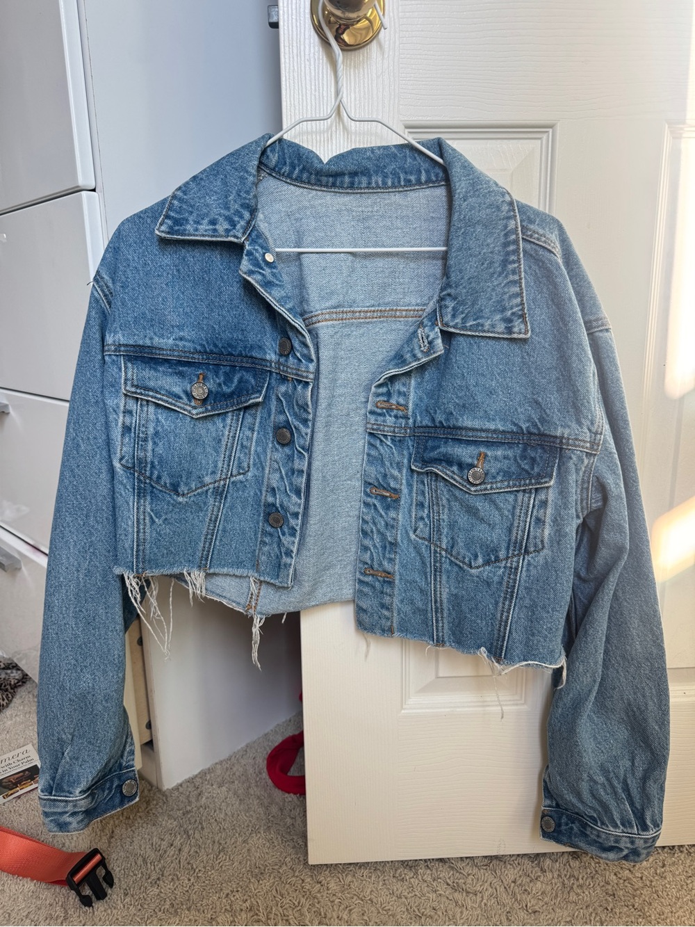 Classic Cropped Denim Jacket - Light Blue